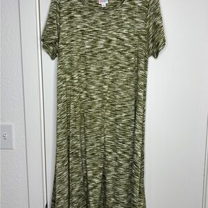 LuLaRoe “Carly” High Low Dress